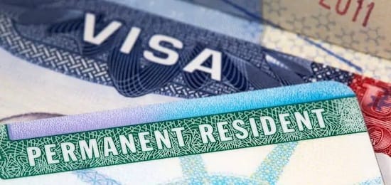 البطاقة الخضراء وتأشيرة الولايات المتحدة